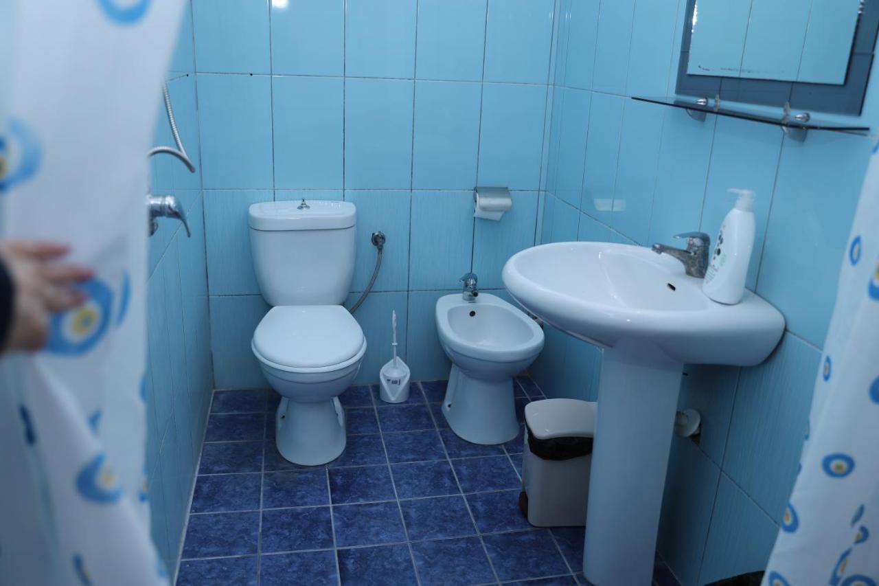 Hanna'S Hostel Берат Екстер'єр фото